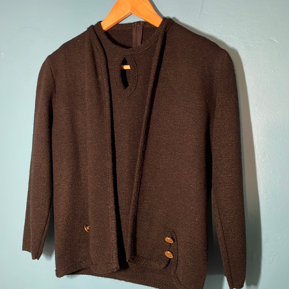 VTG 60s Chinese coin sweater set black keyhole small